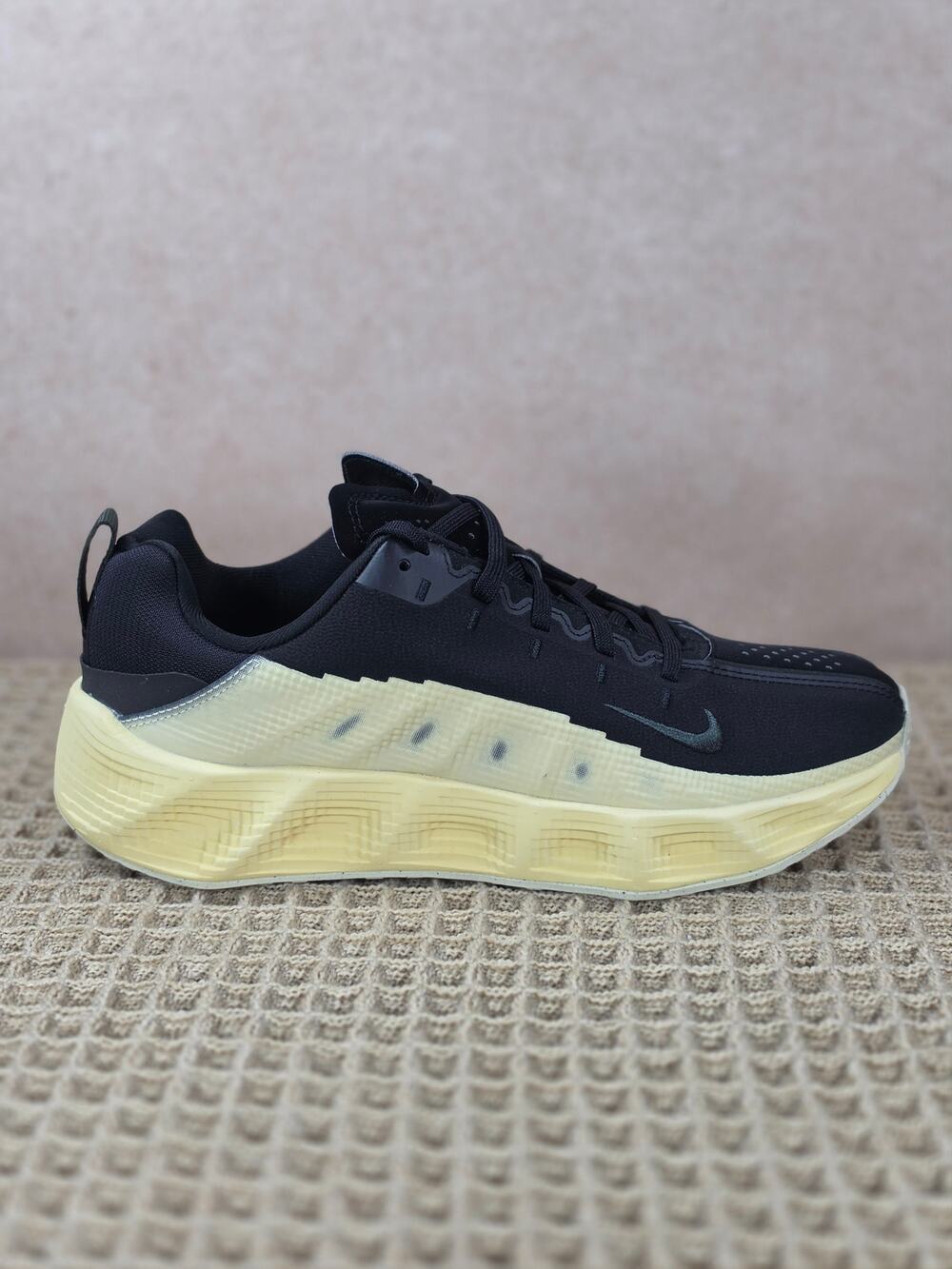 Nike ACG Rover GS HF6331‑001 Youth 7 / Women’s 8.5 Black Anthracite  – Brand New